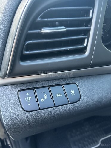 Hyundai Elantra 2019, 156,000 km - 2.0 л - Bakı