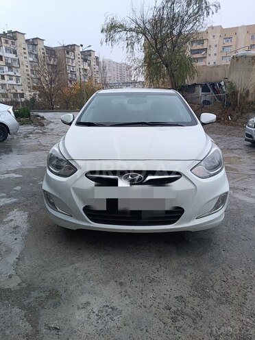 Hyundai Accent 2012, 100,000 km - 1.6 l - Bakı