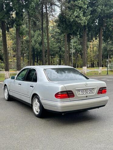 Mercedes E 300 1998, 380,000 km - 3.0 л - Masallı