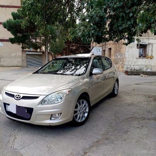 Hyundai i30 2010, 214,000 km - 1.6 л - Bakı
