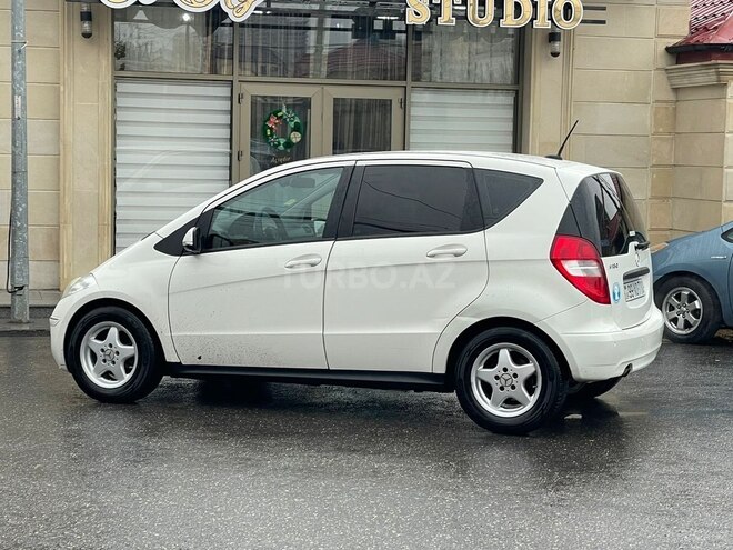 Mercedes A 180 2010, 135,000 km - 1.7 l - Bakı