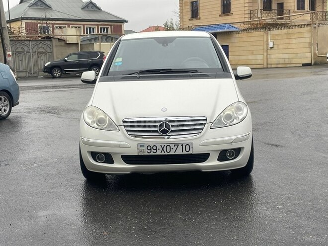 Mercedes A 180 2010, 135,000 km - 1.7 l - Bakı