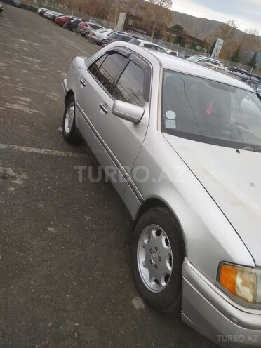 Mercedes C 180 1994, 258,667 km - 1.8 l - Mingəçevir