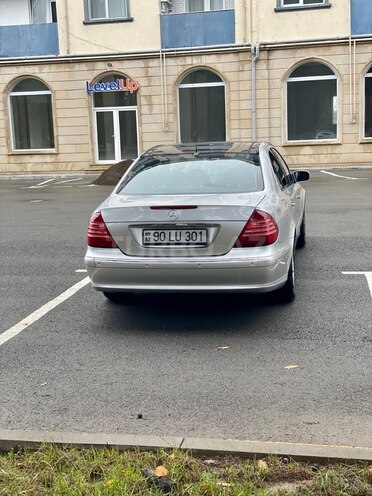 Mercedes E 320 2005, 216,000 km - 3.2 l - Masallı