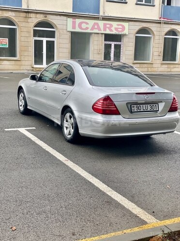 Mercedes E 320 2005, 216,000 km - 3.2 l - Masallı