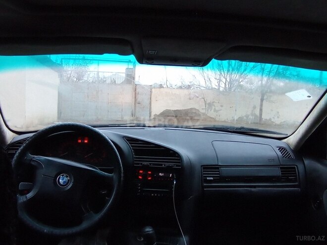 BMW 320 1997, 352,410 km - 2.0 l - Sumqayıt