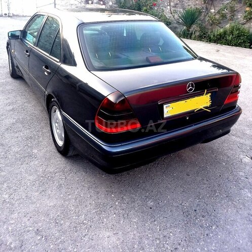Mercedes C 220 1999, 353,000 km - 2.2 l - Qəbələ