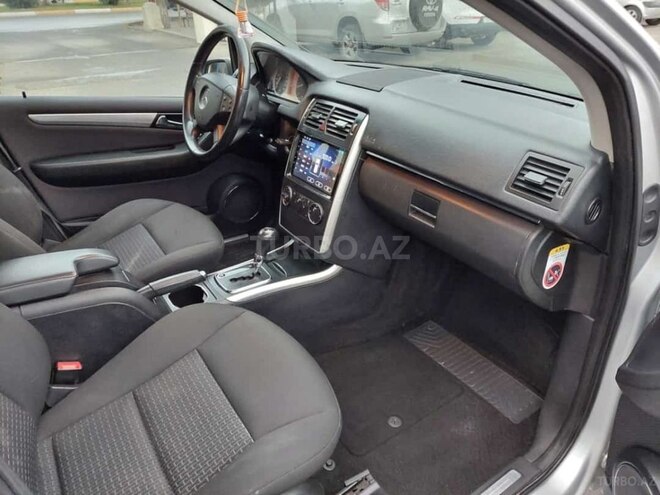 Mercedes B 180 2010, 145,000 km - 1.7 л - Sumqayıt