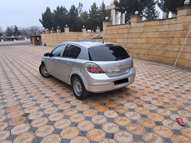 Opel Astra 2006, 237,456 km - 1.4 л - Gəncə