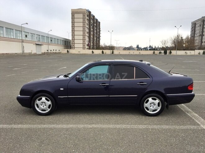 Mercedes E 220 1998, 405,000 km - 2.2 l - Gəncə