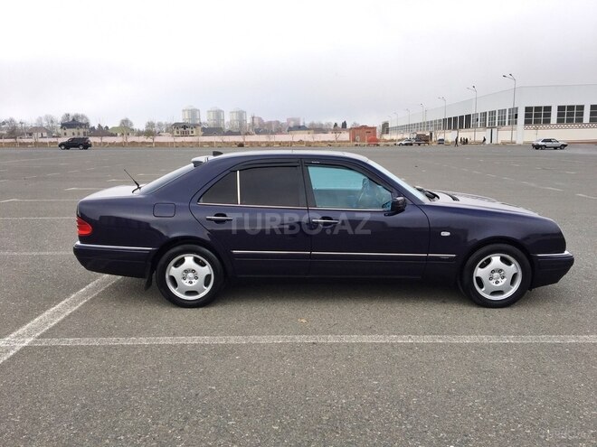 Mercedes E 220 1998, 405,000 km - 2.2 l - Gəncə