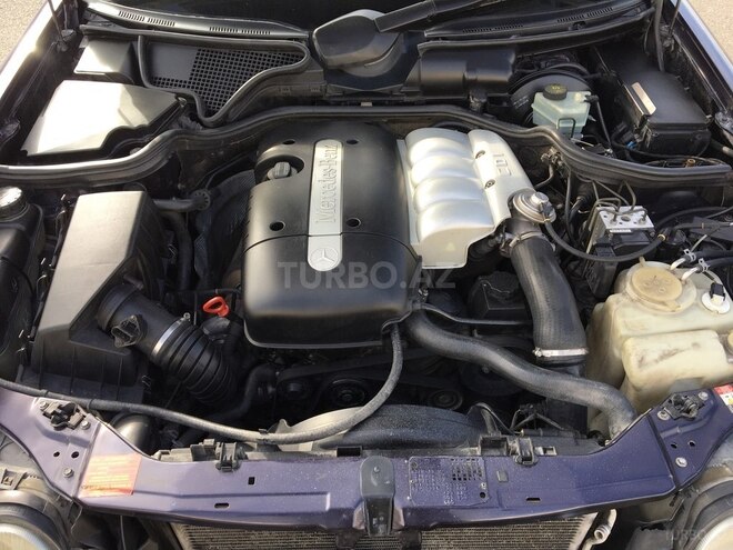 Mercedes E 220 1998, 405,000 km - 2.2 l - Gəncə