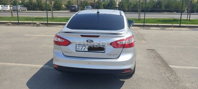 Ford Focus 2014, 234,000 km - 2.0 l - Bakı