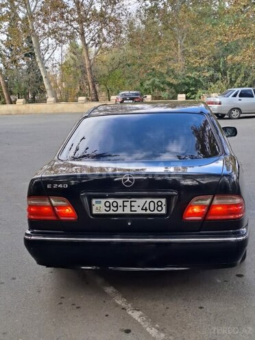 Mercedes E 240 1999, 282,963 km - 2.4 l - Yevlax