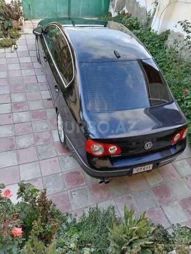 Volkswagen Passat 2006, 222,000 km - 2.0 l - Bakı