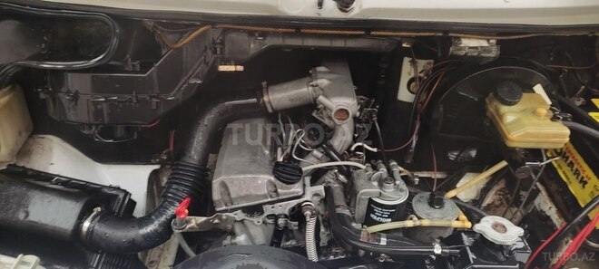 Mercedes Sprinter 208 1996, 565,000 km - 2.3 l - Quba