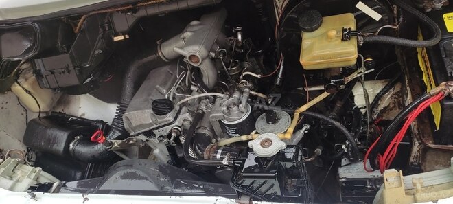 Mercedes Sprinter 208 1996, 565,000 km - 2.3 l - Quba