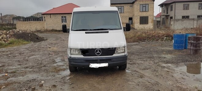 Mercedes Sprinter 208 1996, 565,000 km - 2.3 l - Quba