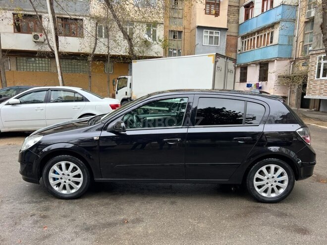 Opel Astra 2008, 130,000 km - 1.4 l - Bakı