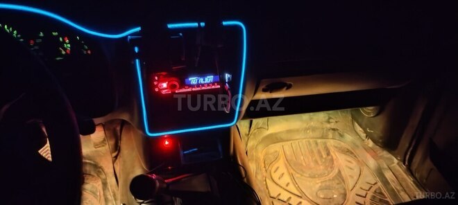 GAZ 3110 1999, 200,000 km - 2.4 l - Quba