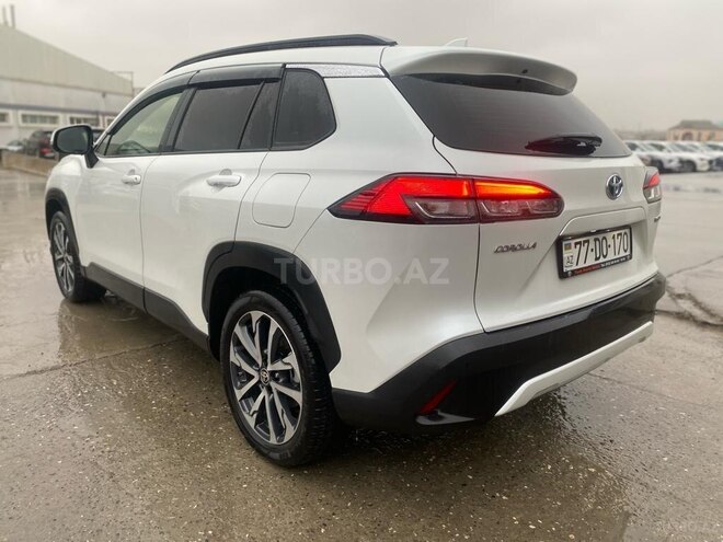 Toyota Corolla Cross 2022, 28,000 km - 2.0 l - Bakı