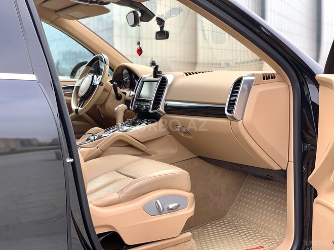 Porsche  2013, 212,120 km - 3.0 l - Bakı