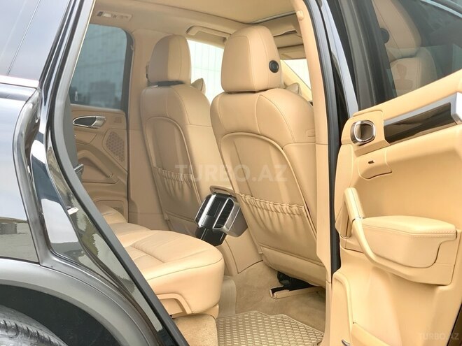 Porsche  2013, 212,120 km - 3.0 l - Bakı