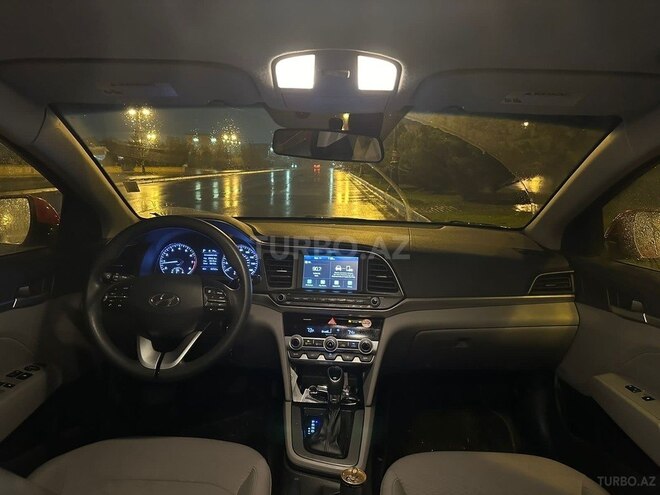 Hyundai Elantra 2020, 68,000 km - 2.0 l - Bakı