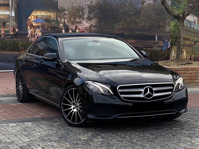 Mercedes E 220 2017, 292,000 km - 2.2 l - Bakı