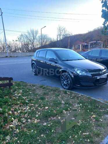Opel Astra 2005, 177,000 km - 1.4 l - Şamaxı