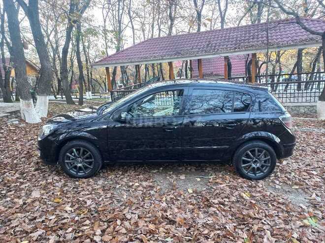 Opel Astra 2005, 177,000 km - 1.4 l - Şamaxı