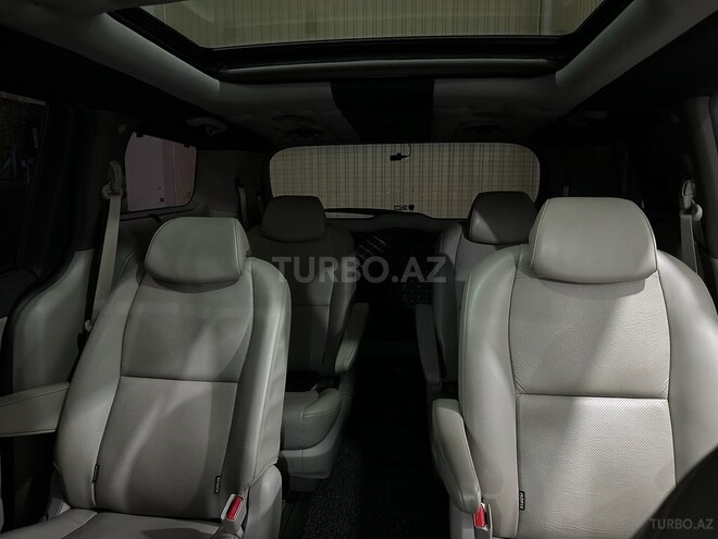 Kia Carnival 2014, 102,000 km - 2.2 л - Bakı