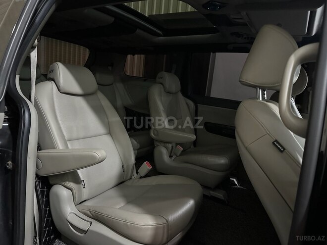 Kia Carnival 2014, 102,000 km - 2.2 л - Bakı