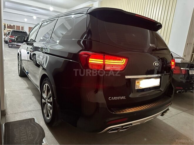 Kia Carnival 2014, 102,000 km - 2.2 л - Bakı