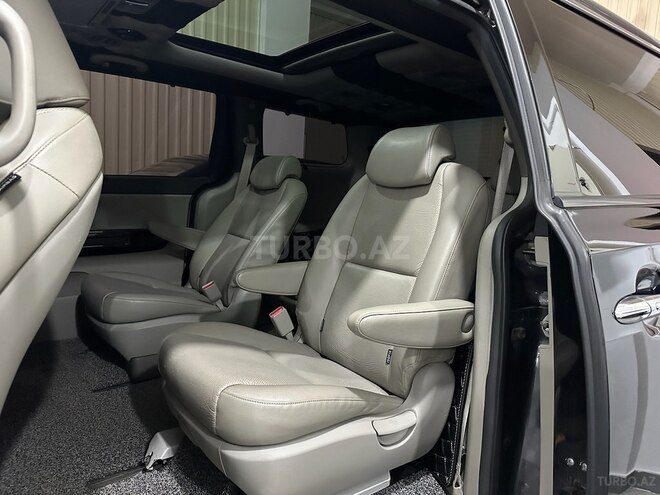 Kia Carnival 2014, 102,000 km - 2.2 л - Bakı