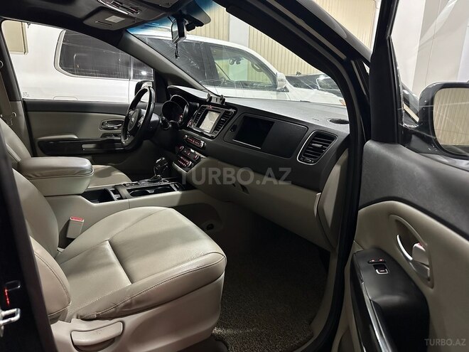Kia Carnival 2014, 102,000 km - 2.2 л - Bakı