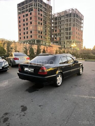 Mercedes C 220 1995, 296,380 km - 2.2 л - Bakı