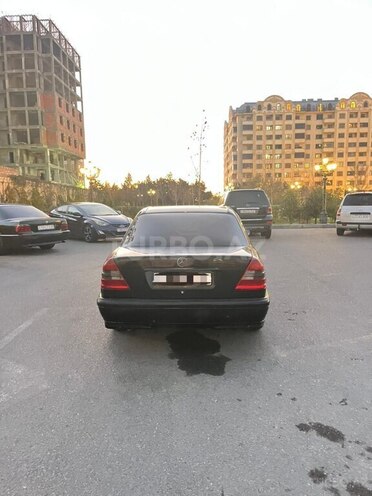 Mercedes C 220 1995, 296,380 km - 2.2 л - Bakı