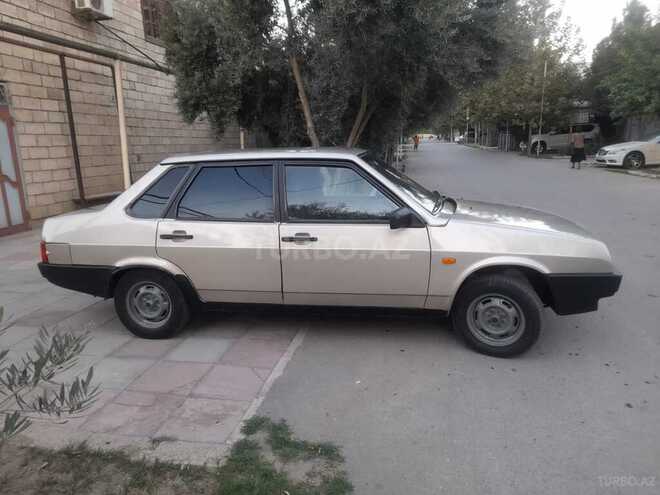 LADA (VAZ) 21099 1998, 122,000 km - 1.5 l - Salyan
