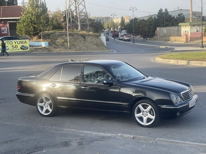 Mercedes E 220 2000, 362,000 km - 2.2 l - Bakı