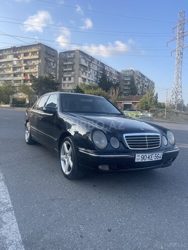 Mercedes E 220 2000, 362,000 km - 2.2 l - Bakı