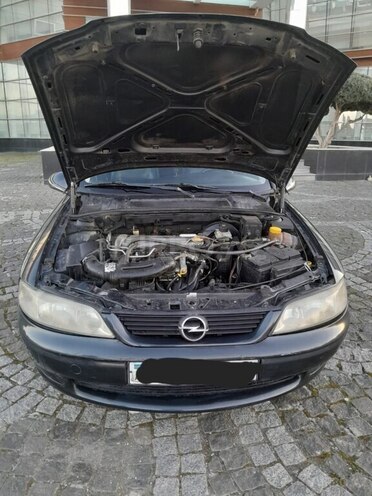 Opel Vectra 2001, 332,654 km - 2.2 l - Şəmkir