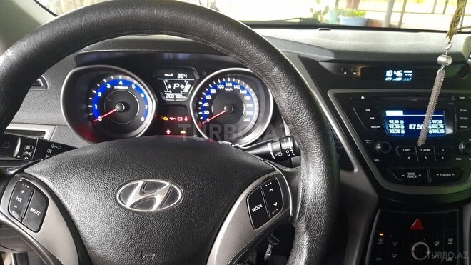 Hyundai Elantra 2013, 200,700 km - 1.6 l - Füzuli