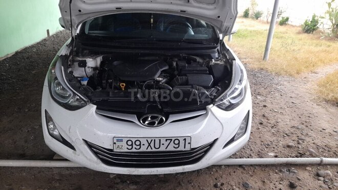 Hyundai Elantra 2013, 200,700 km - 1.6 l - Füzuli