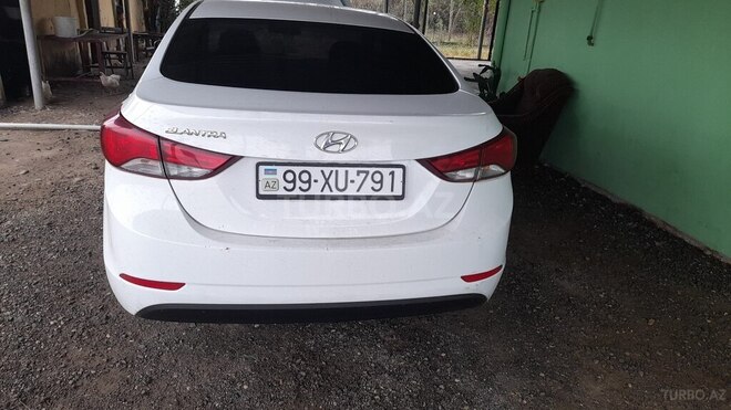Hyundai Elantra 2013, 200,700 km - 1.6 l - Füzuli