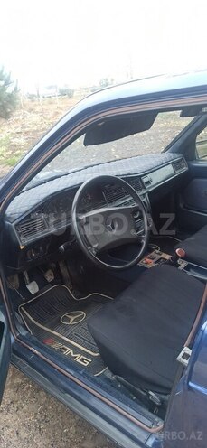 Mercedes 190 1988, 200,000 km - 2.0 l - Şirvan