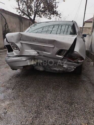 Mercedes E 290 1997, 300,000 km - 1.9 л - Bakı