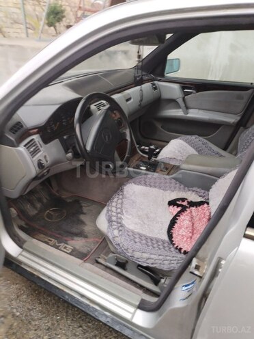 Mercedes E 290 1997, 300,000 km - 1.9 л - Bakı