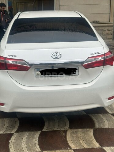 Toyota Corolla 2014, 225,000 km - 1.6 л - Bakı