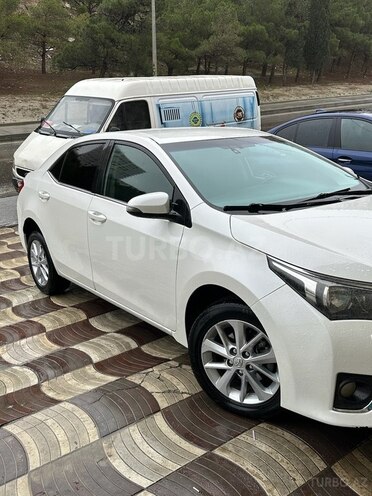 Toyota Corolla 2014, 225,000 km - 1.6 л - Bakı